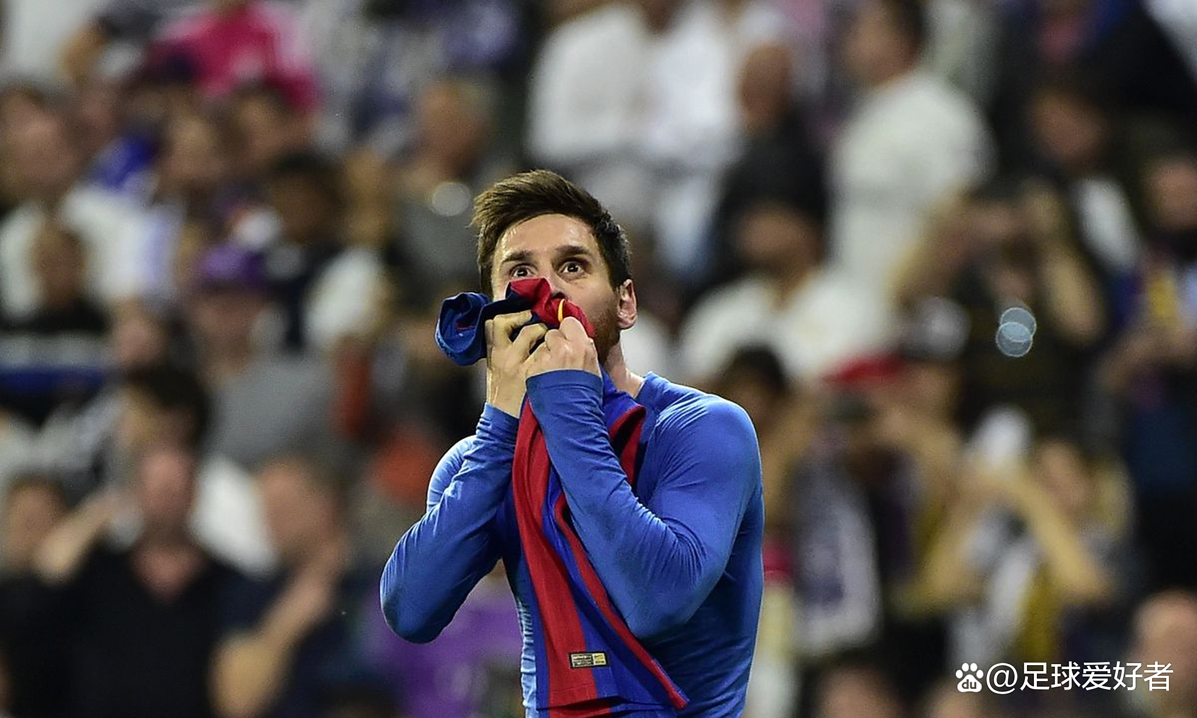 开云体育-关于梅西迎来三赛季出色发挥，巴塞罗那观众热烈欢呼！再创辉煌时刻的信息
